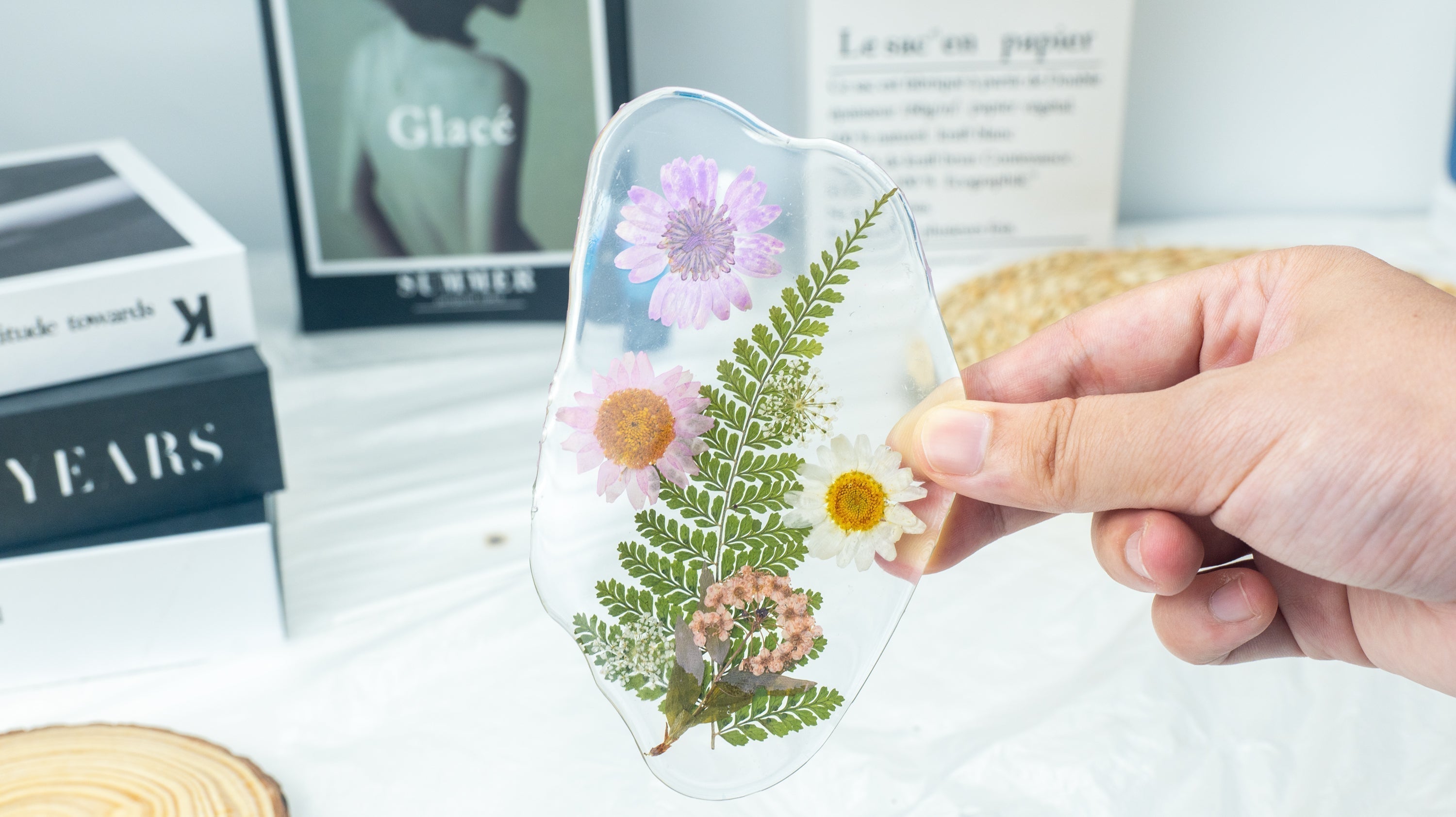 How to Make Your Perfect Dried Flower Coaster