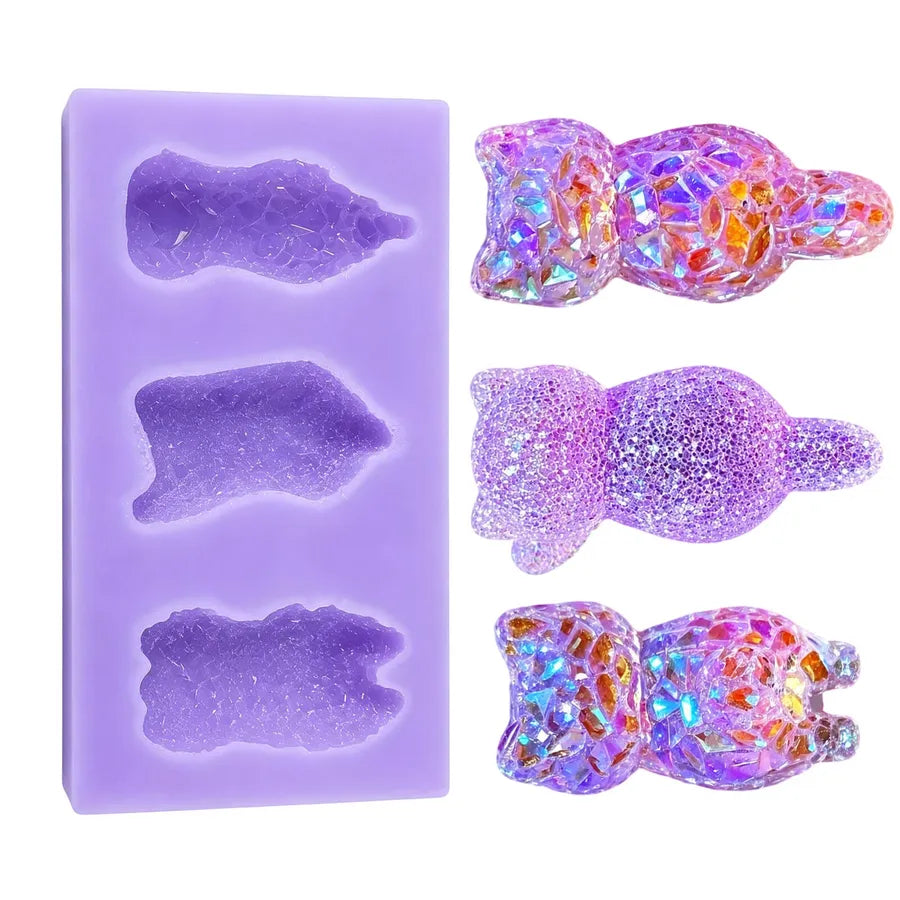 Three Cats Diamond-Cut Resin Mold for Jewelry Crafts