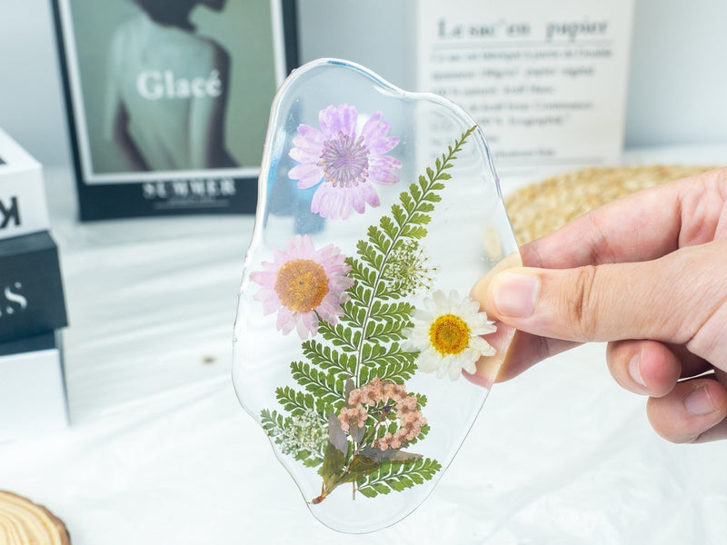 How to Make Your Perfect Dried Flower Coaster