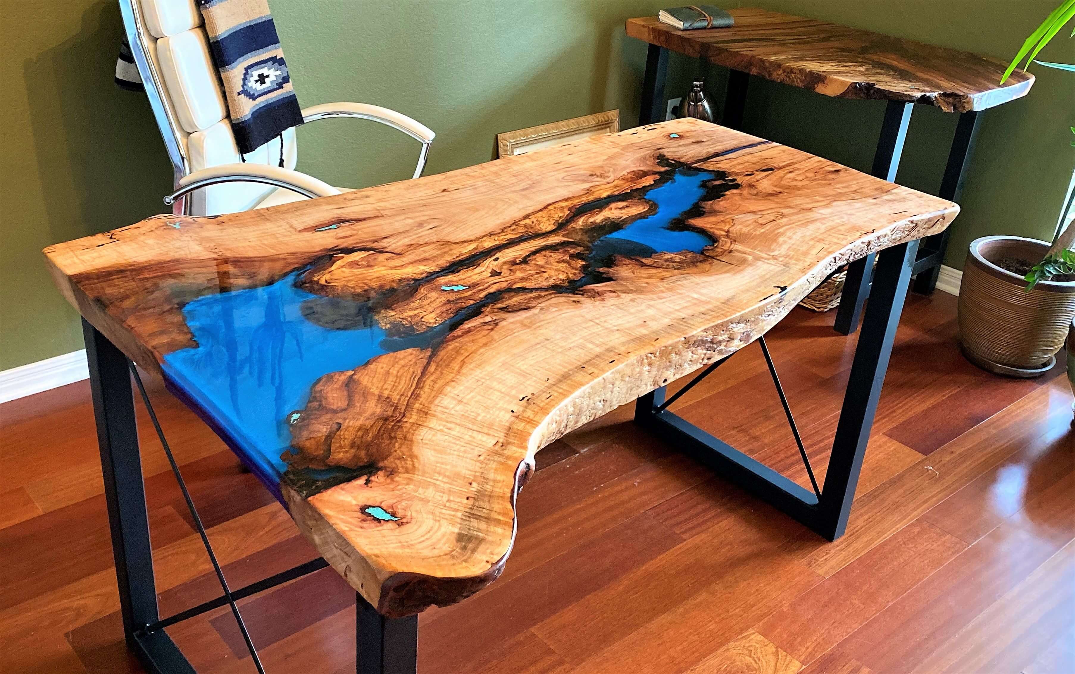 "Very low odor and easy to work with — perfect for my indoor projects."