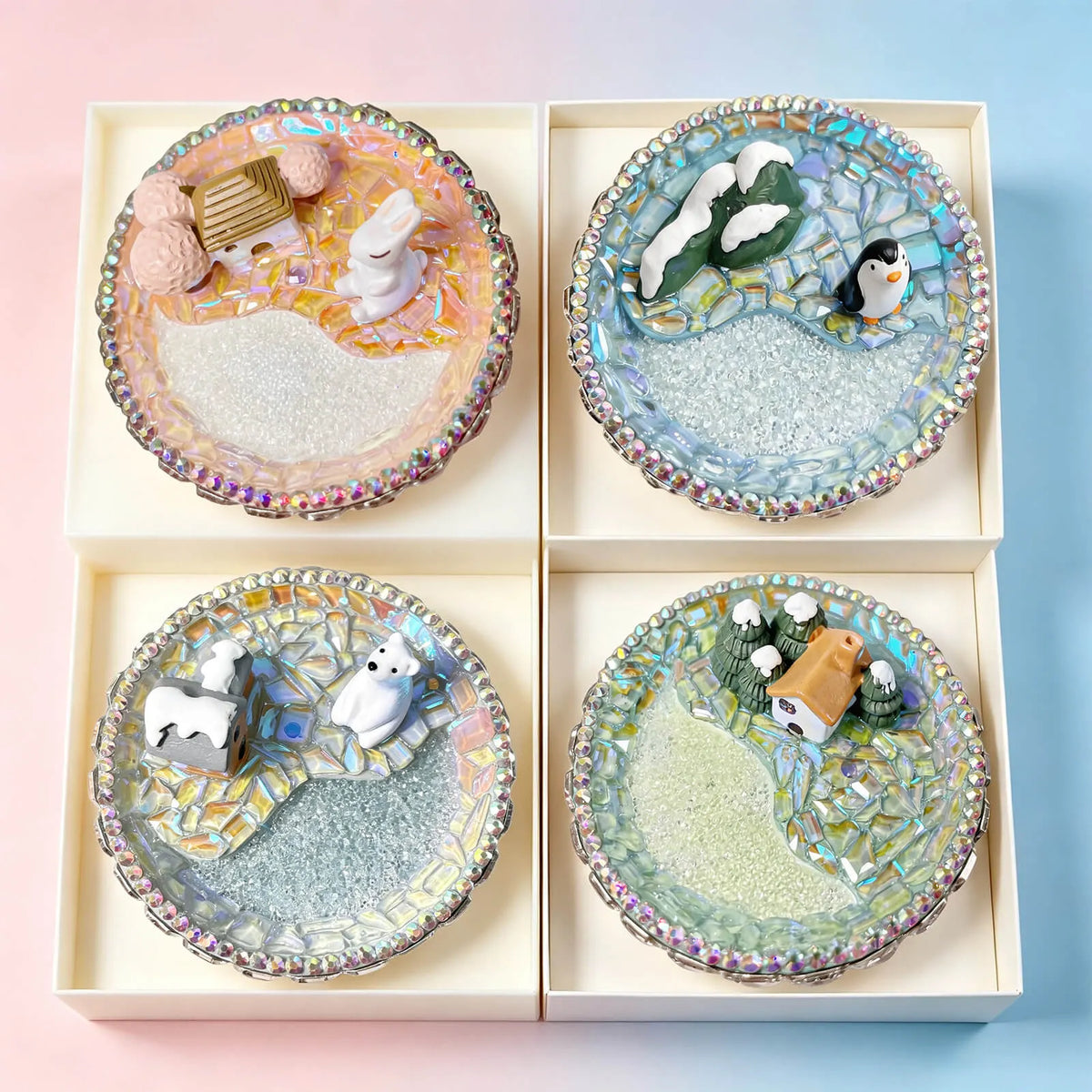 four-round-animal-scene-silicone-resin-molds-with-finished-dishes